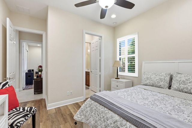 2553 NW CRYSTAL LAKE Drive NW, Jensen Beach, FL 34957