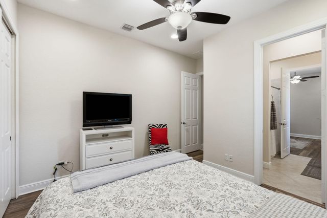 2553 NW CRYSTAL LAKE Drive NW, Jensen Beach, FL 34957