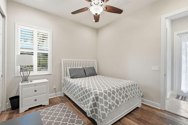2553 NW CRYSTAL LAKE Drive NW, Jensen Beach, FL 34957