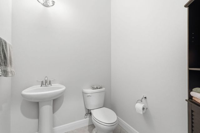 2553 NW CRYSTAL LAKE Drive NW, Jensen Beach, FL 34957