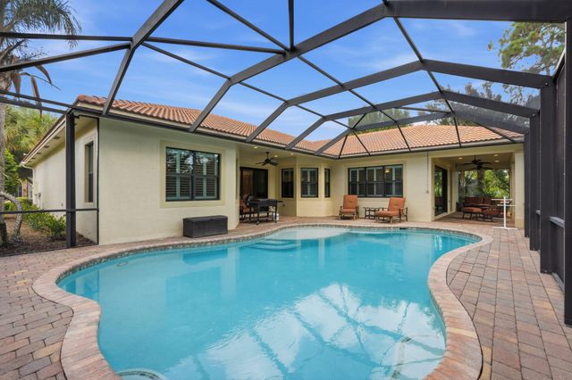 2553 NW CRYSTAL LAKE Drive NW, Jensen Beach, FL 34957