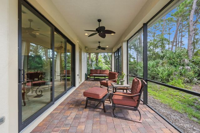 2553 NW CRYSTAL LAKE Drive NW, Jensen Beach, FL 34957