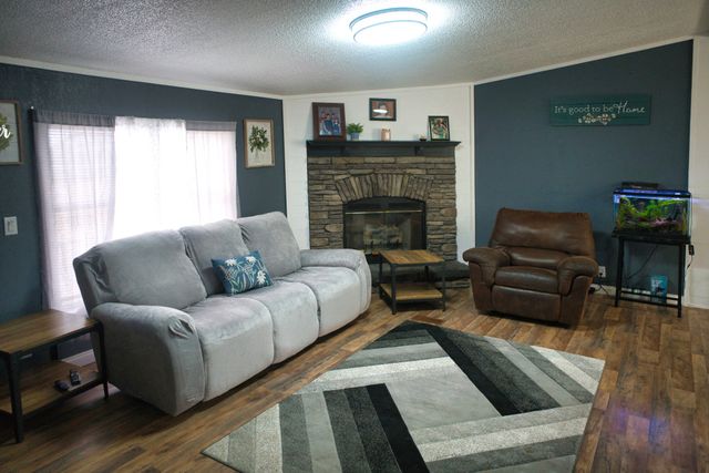 3079 Trace Creek Rd, White Bluff, TN 37187