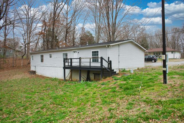 3079 Trace Creek Rd, White Bluff, TN 37187