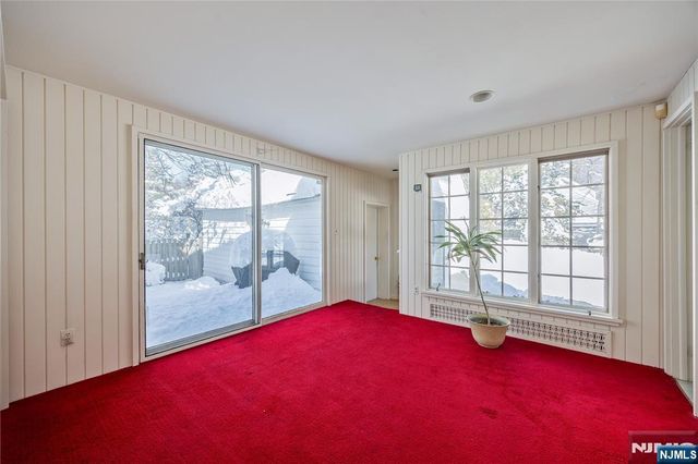 76 Forest Road, Tenafly, NJ 07670