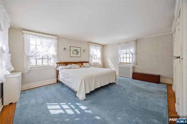 76 Forest Road, Tenafly, NJ 07670