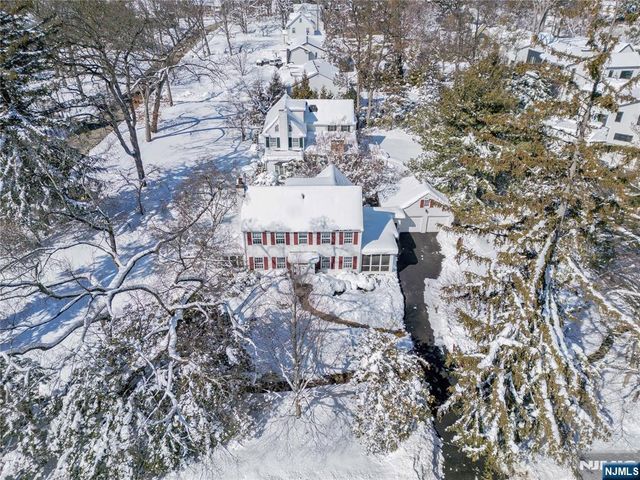 76 Forest Road, Tenafly, NJ 07670