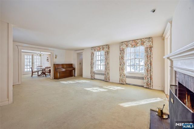 76 Forest Road, Tenafly, NJ 07670