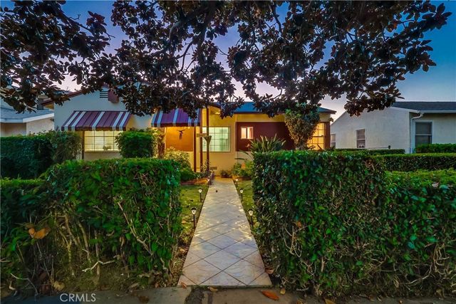 10441 W Zamora, Los Angeles, CA 90002