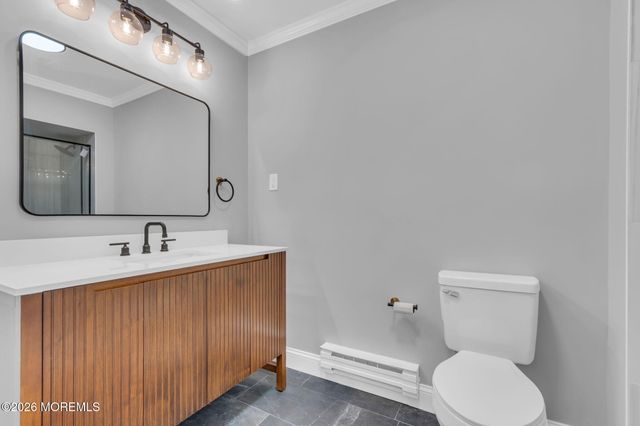 39 Meadow Green Circle D, Manalapan, NJ 07726