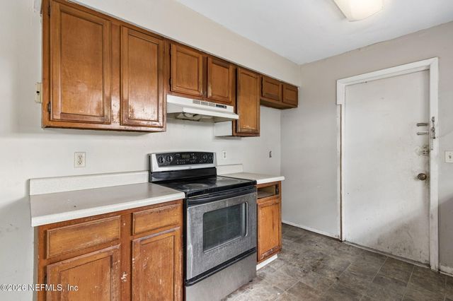 8049 LAMB Court, Jacksonville, FL 32244