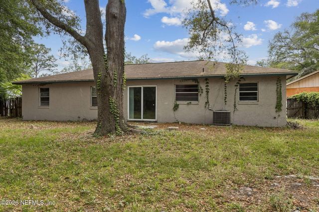 8049 LAMB Court, Jacksonville, FL 32244