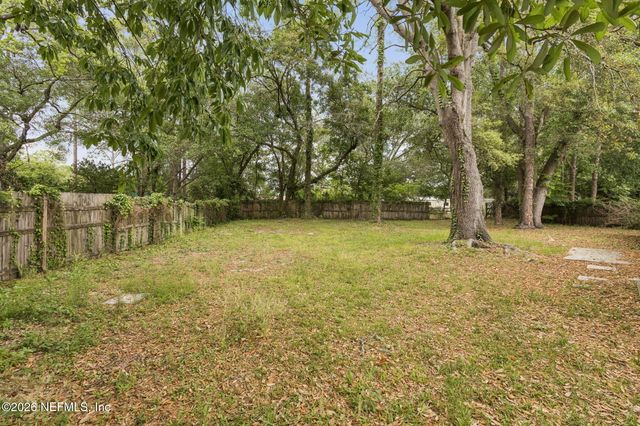 8049 LAMB Court, Jacksonville, FL 32244
