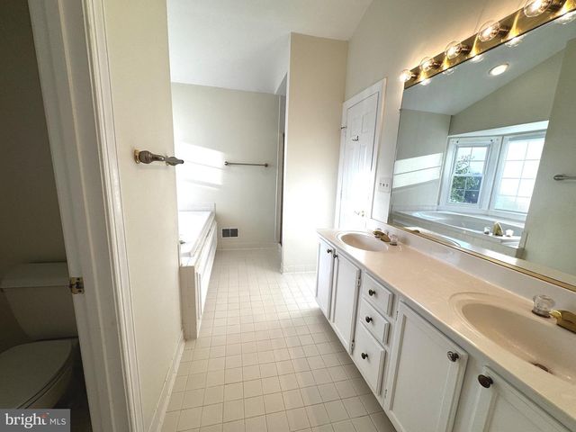 125 MISSION DR, Gaithersburg, MD 20878