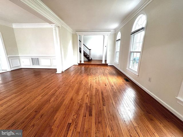 125 MISSION DR, Gaithersburg, MD 20878