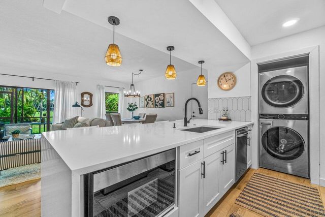 13334 Polo Club Road 206, Wellington, FL 33414