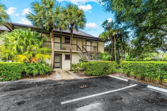 13334 Polo Club Road 206, Wellington, FL 33414