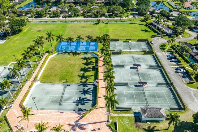 13334 Polo Club Road 206, Wellington, FL 33414
