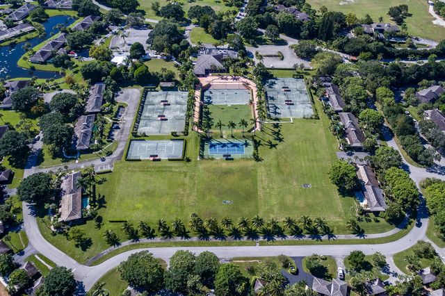 13334 Polo Club Road 206, Wellington, FL 33414