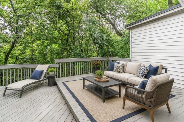 38472 N 4th Avenue, Spring Grove, IL 60081