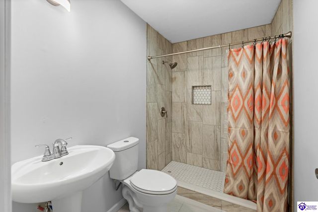 22 Dunraven Drive, Rineyville, KY 40162