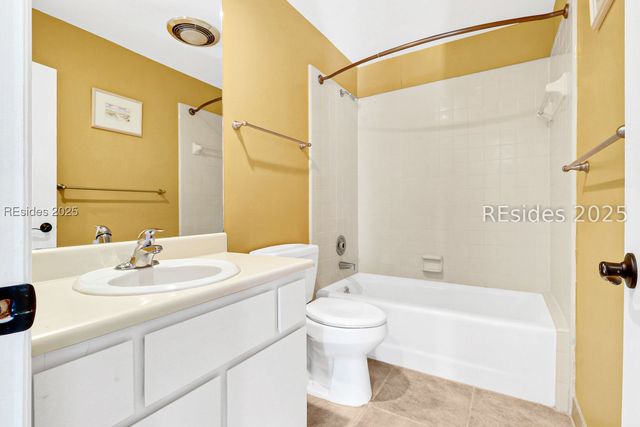 16 Fawn Ln, Hilton Head Island, SC 29928