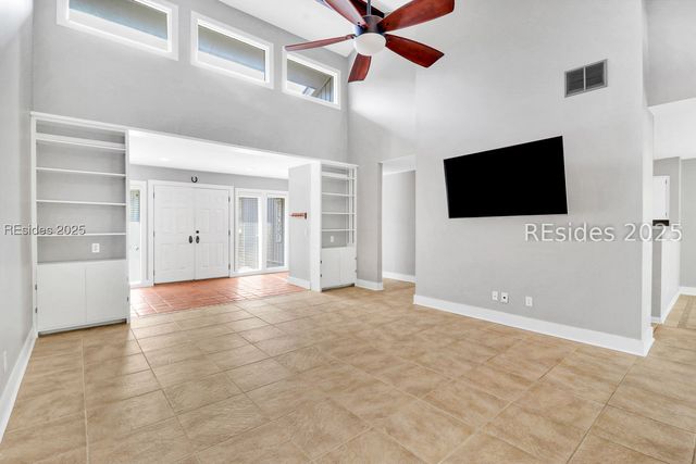 16 Fawn Ln, Hilton Head Island, SC 29928