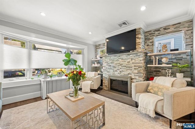 74 Hughes Street, Maplewood, NJ 07040