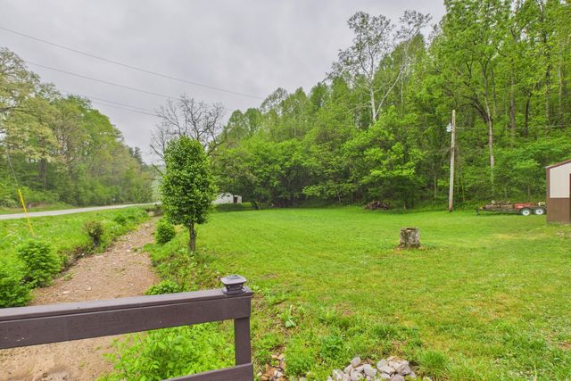 10007 US-421, Mckee, KY 40447