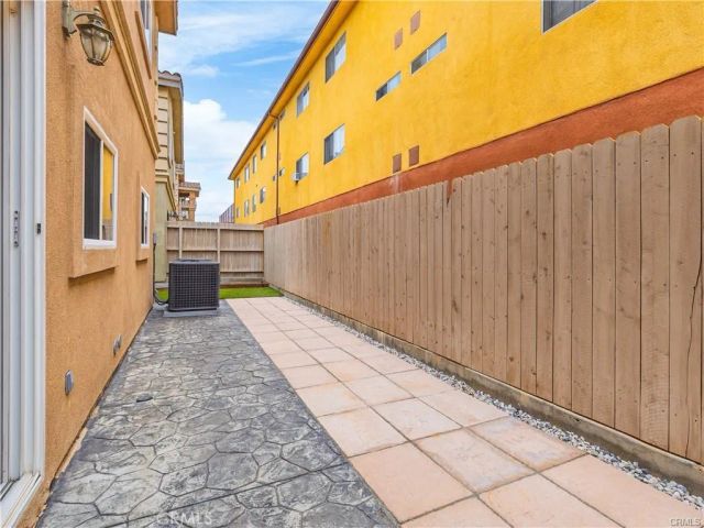 14026 Lemoli, Hawthorne, CA 90250