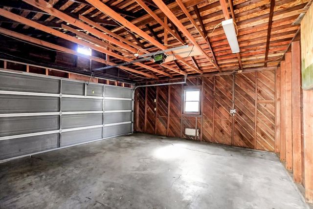 131 Loma Vista Way, Modesto, CA 95354