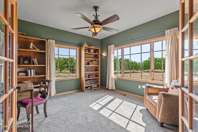 8808 E GREEN BLUFF RD, Colbert, WA 99005
