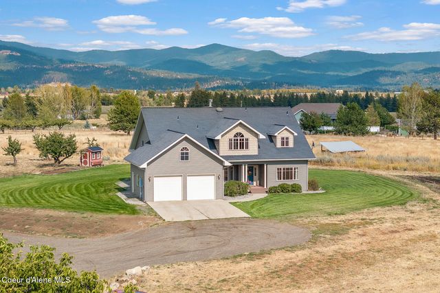 8808 E GREEN BLUFF RD, Colbert, WA 99005