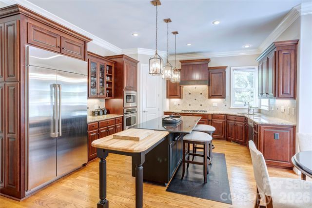 6005 Willowood Road, Kannapolis, NC 28081