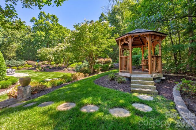6005 Willowood Road, Kannapolis, NC 28081