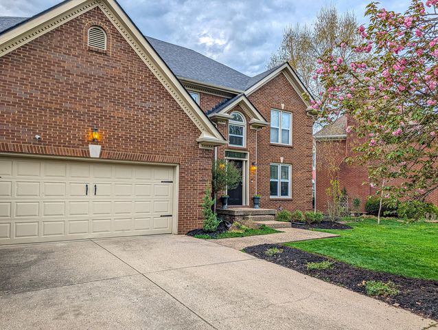 1165 Chetford Drive, Lexington, KY 40509