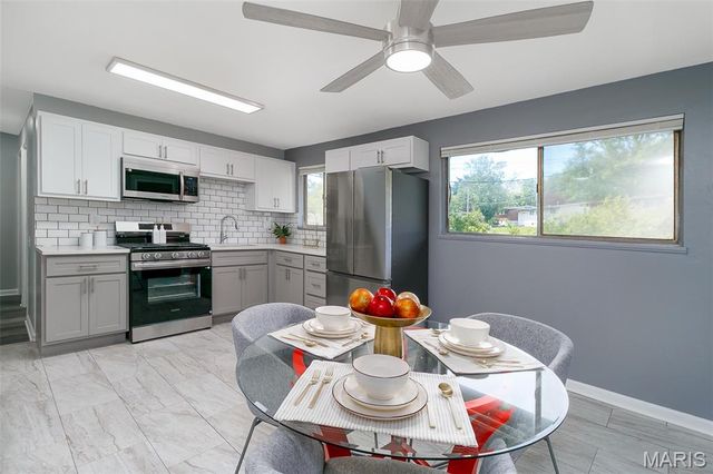 10269 Dacey Drive, Dellwood, MO 63136