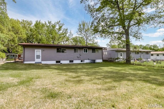 10269 Dacey Drive, Dellwood, MO 63136