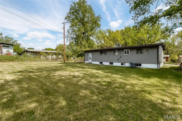 10269 Dacey Drive, Dellwood, MO 63136