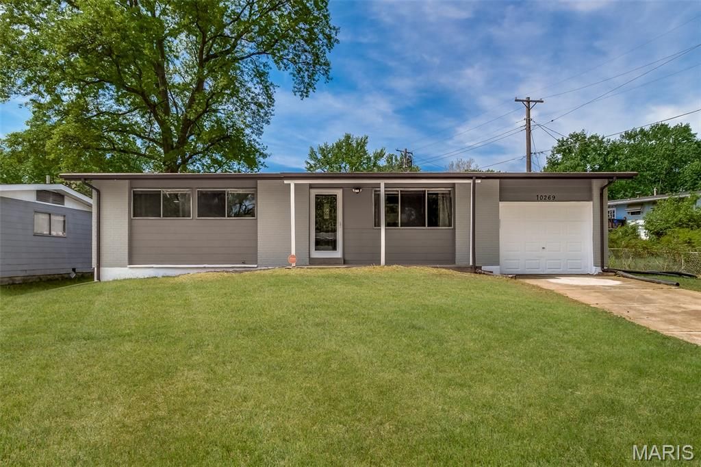 10269 Dacey Drive, Dellwood, MO 63136