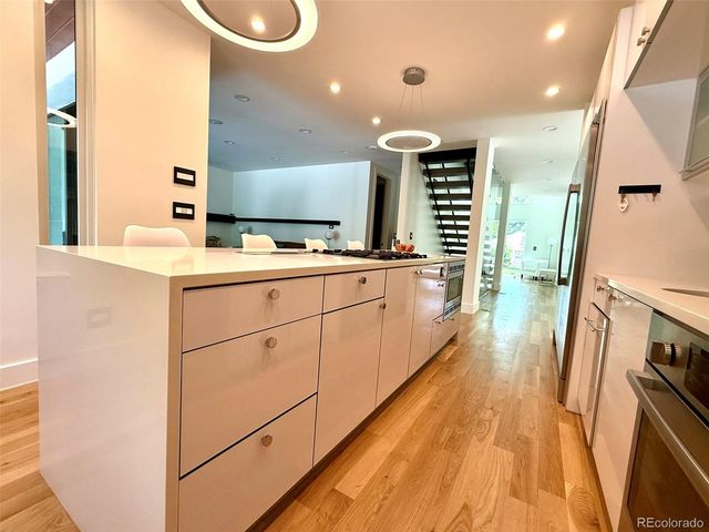 451 Hudson, Denver, CO 80220