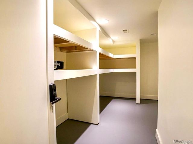 451 Hudson, Denver, CO 80220