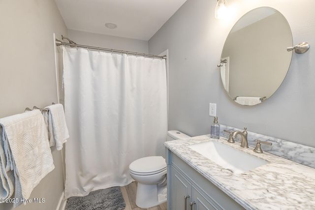 2401 Westminister Way, Wilmington, NC 28405