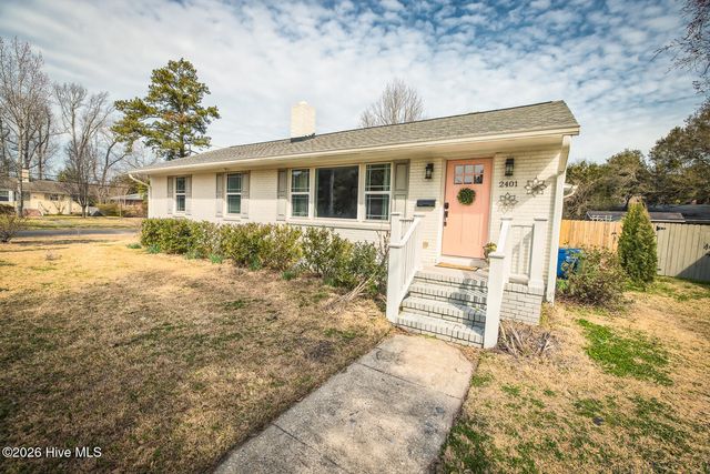 2401 Westminister Way, Wilmington, NC 28405