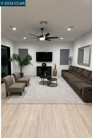 27151 Backdrop Lane, Valencia (santa Clarita), CA 91381