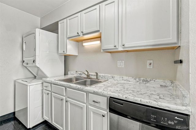 7309 W Hampden Avenue 903, Lakewood, CO 80227