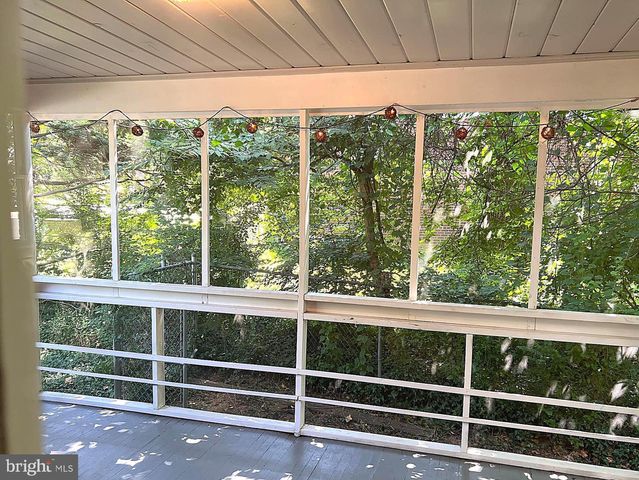 3100 N TORONTO ST, Arlington, VA 22213