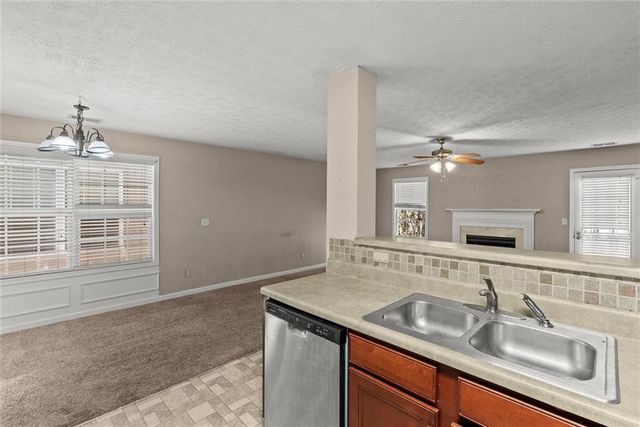 138 Alton Circle, Villa Rica, GA 30180