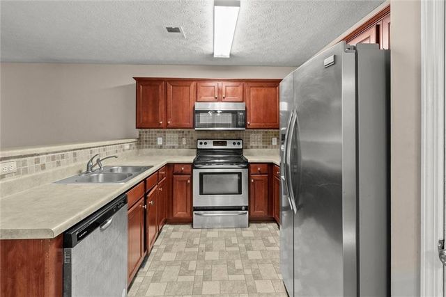 138 Alton Circle, Villa Rica, GA 30180