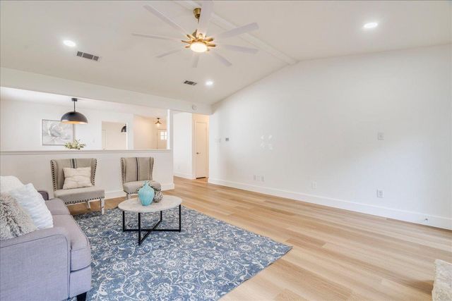 13000 Meadowheath CV, Austin, TX 78729